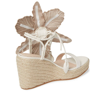 Lilly Wedge in Alabaster